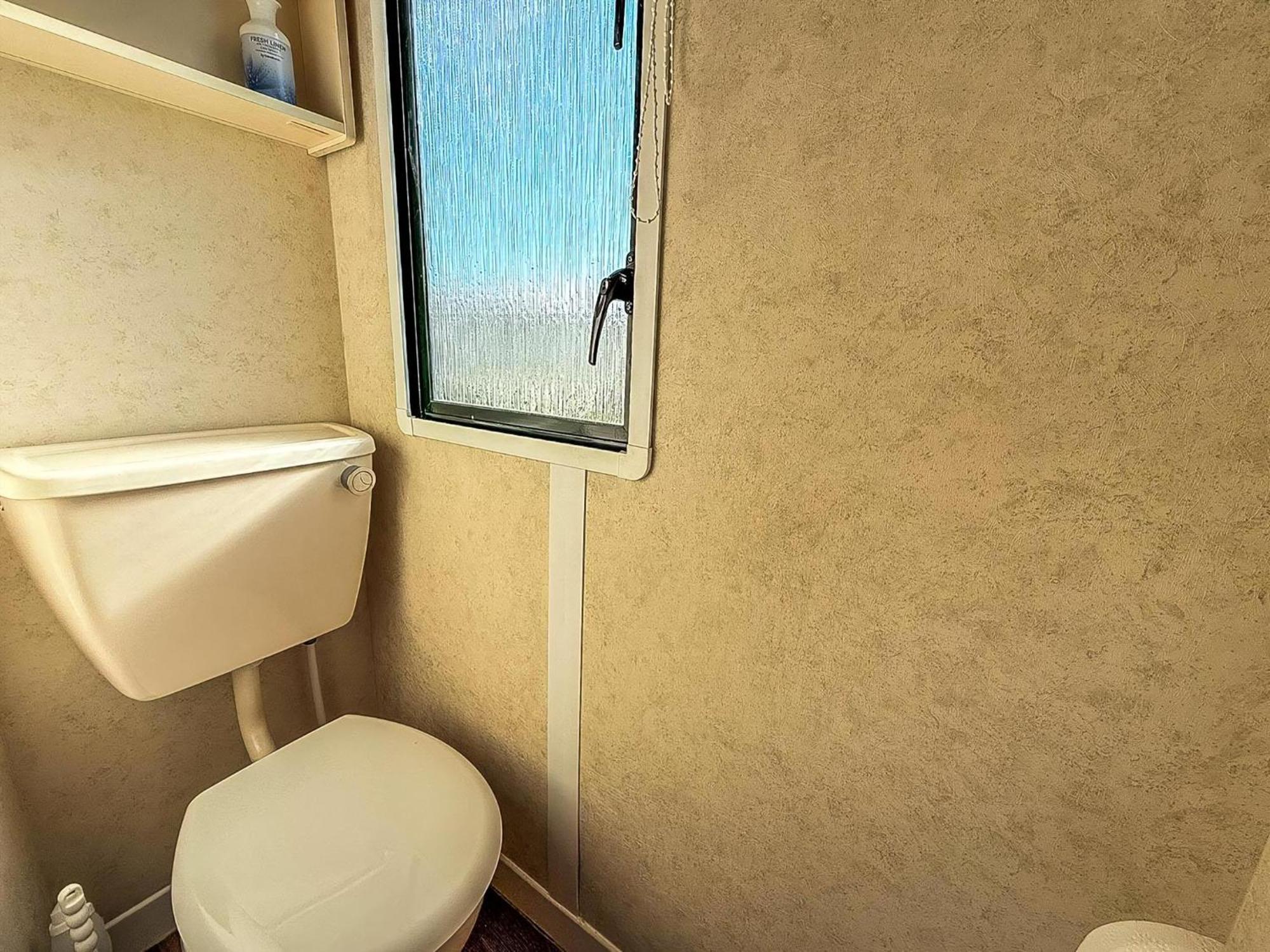 8 Berth Caravan With Free Wifi At Heacham Holiday Park In Norfolk Ref 21008E Exterior photo